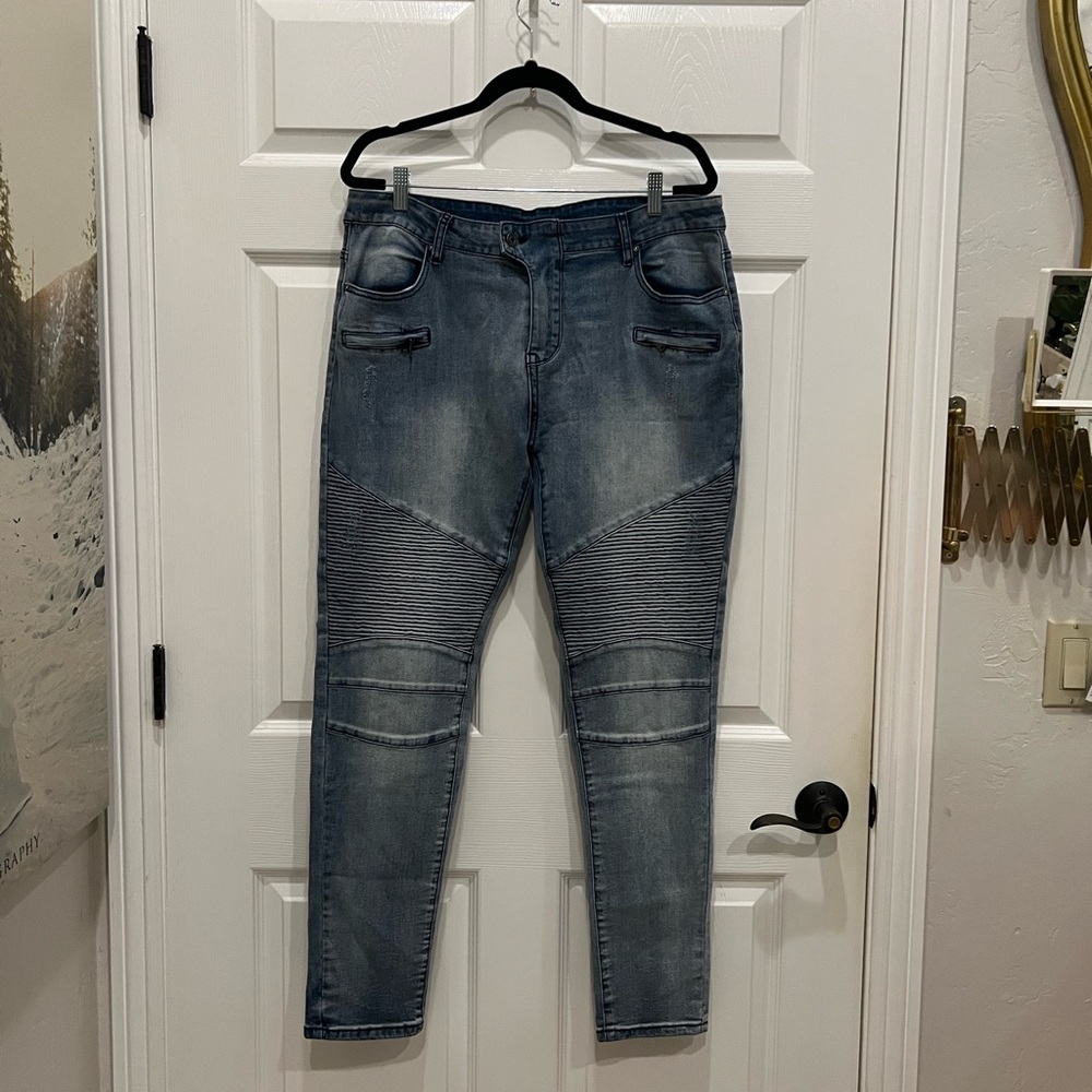 Moto Ribbed Distressed Jeans 14 - Picture 8 of 8